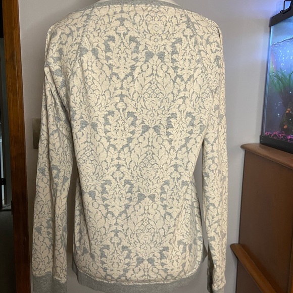 LIKE NEW J.Crew Baroque Printed Pullover, Small - Picture 3 of 4